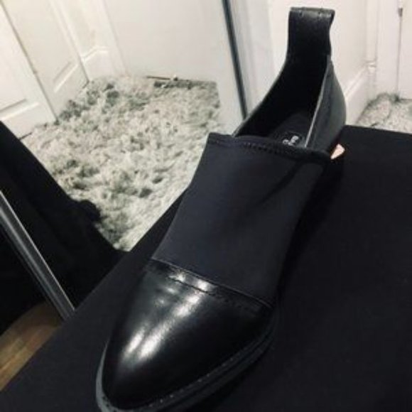 Bakers Elite Shoes Bakers Elite Lorree Black Leather Heel Loafer